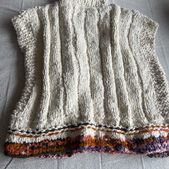 NWOT Free People Poncho Sweater - Picture 2 of 6